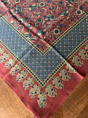 Kasper Floral Paisley Border Scarf in Red, Blue, Green 26“ x 26“ silk